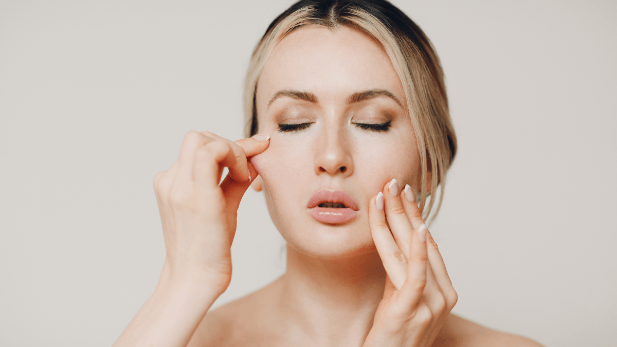 5 Truques de Beleza para Combater o Inchaço Matinal no Rosto