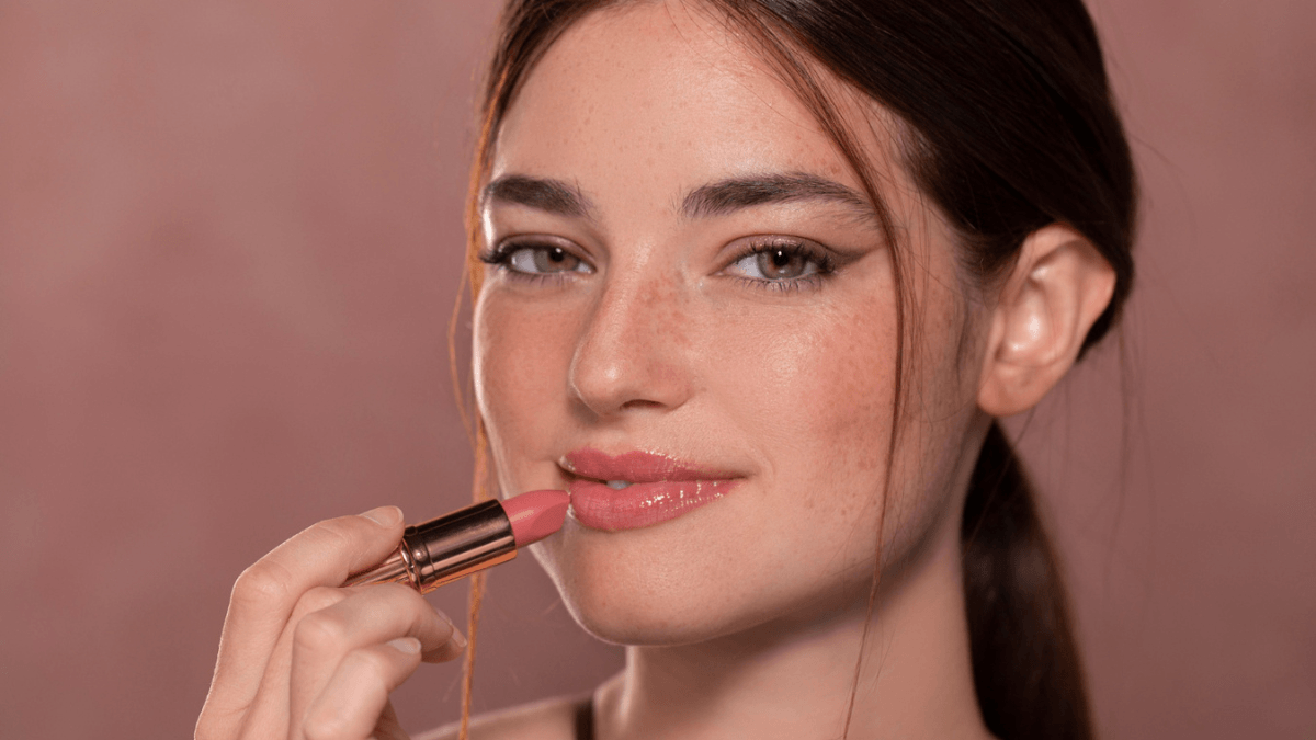 Maquiagem Básica para o Dia a Dia: Menos é Mais