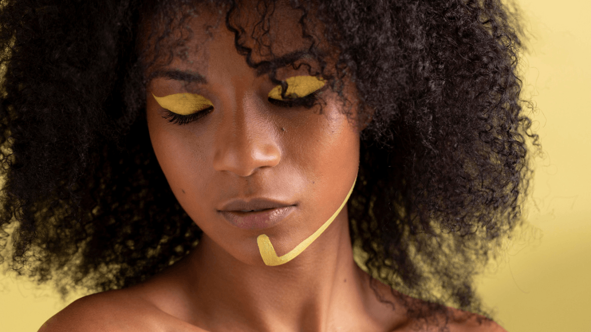 Tendências de Beleza para a Próxima Estação: O Que Vai Bombar